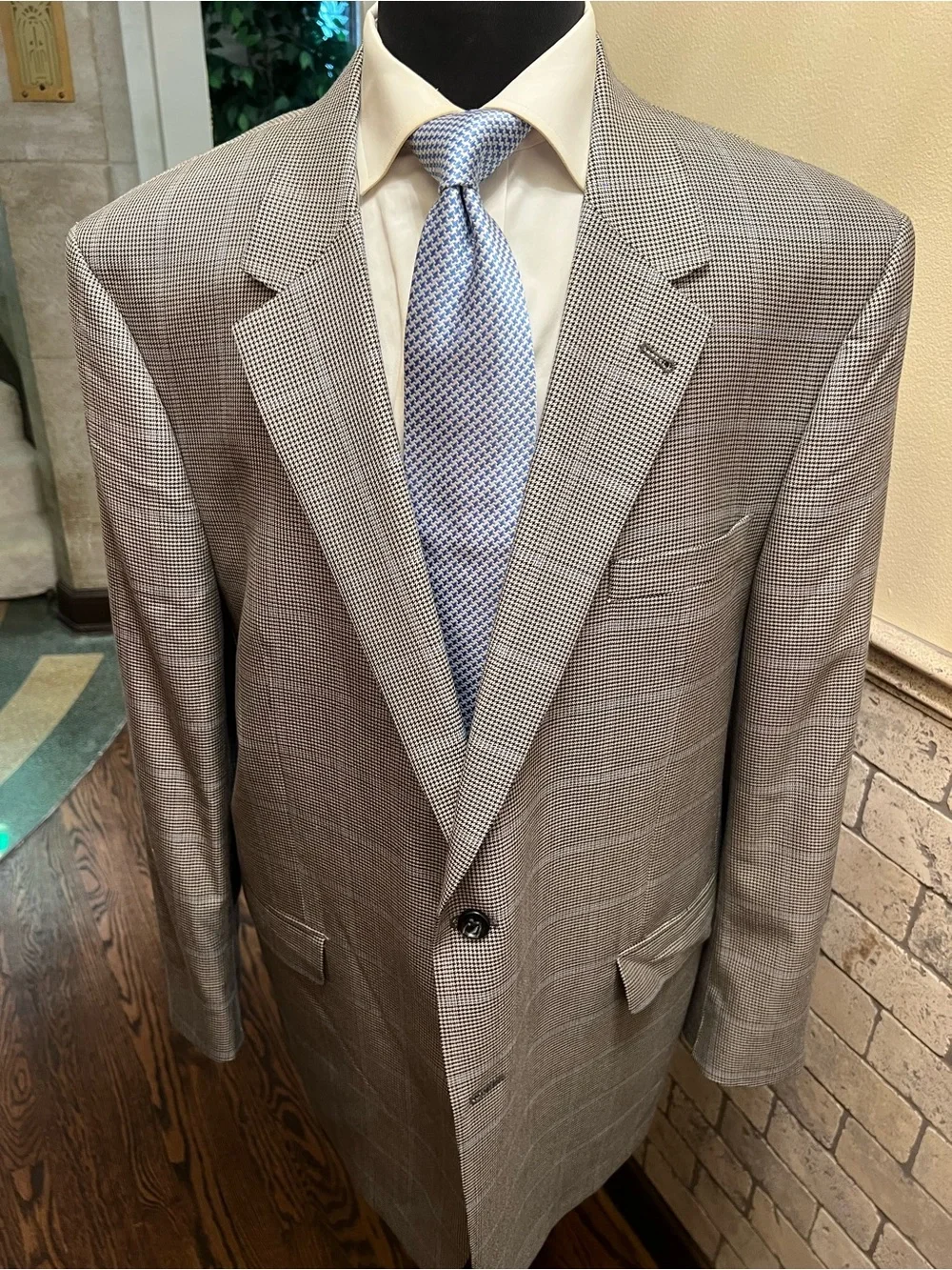 Jos A Bank Signature Collection Prince of Wales Sport Coat Blazer Gray Men 48L